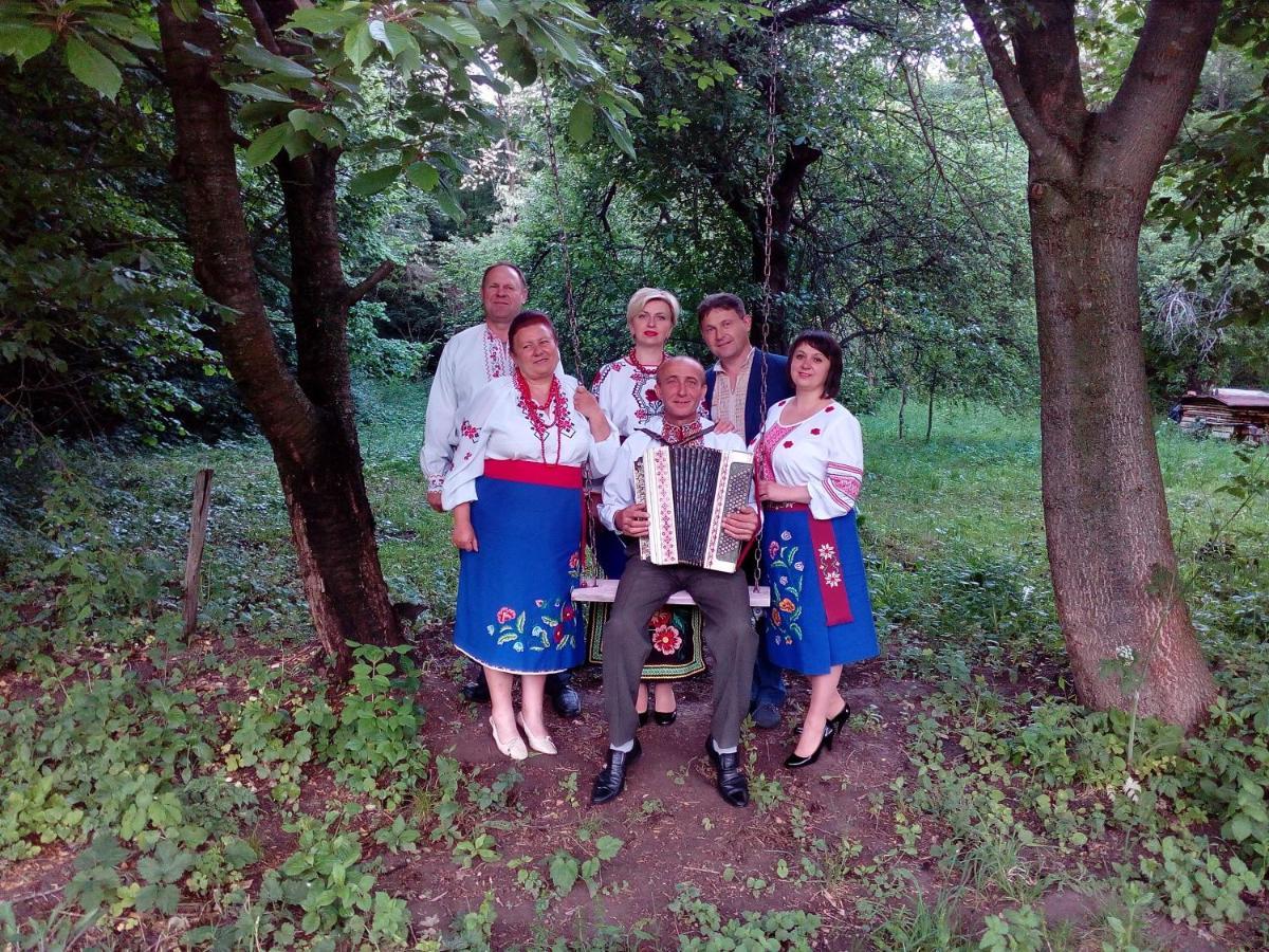 Гостьовий будинок Maliovnytsya Дибинці Екстер'єр фото